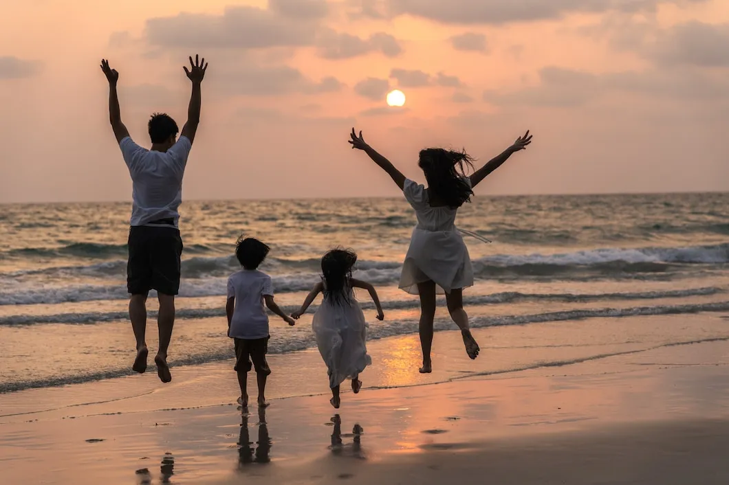 goa beach with family